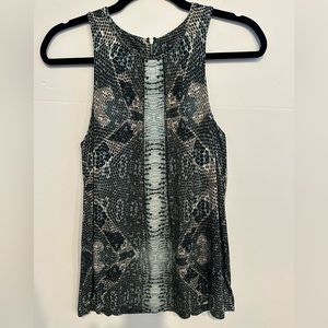 Tart. Small.  Very good condition.